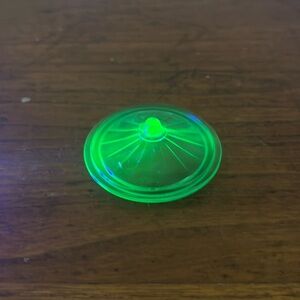 Vintage Arko Agate green depression uranium glass child’s tea set sugar bowl lid